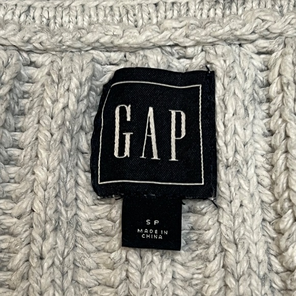 GAP Sweater Women’s Light Grey Chunky Knit Cardigan Thick Knit Size Small - Picture 4 of 12